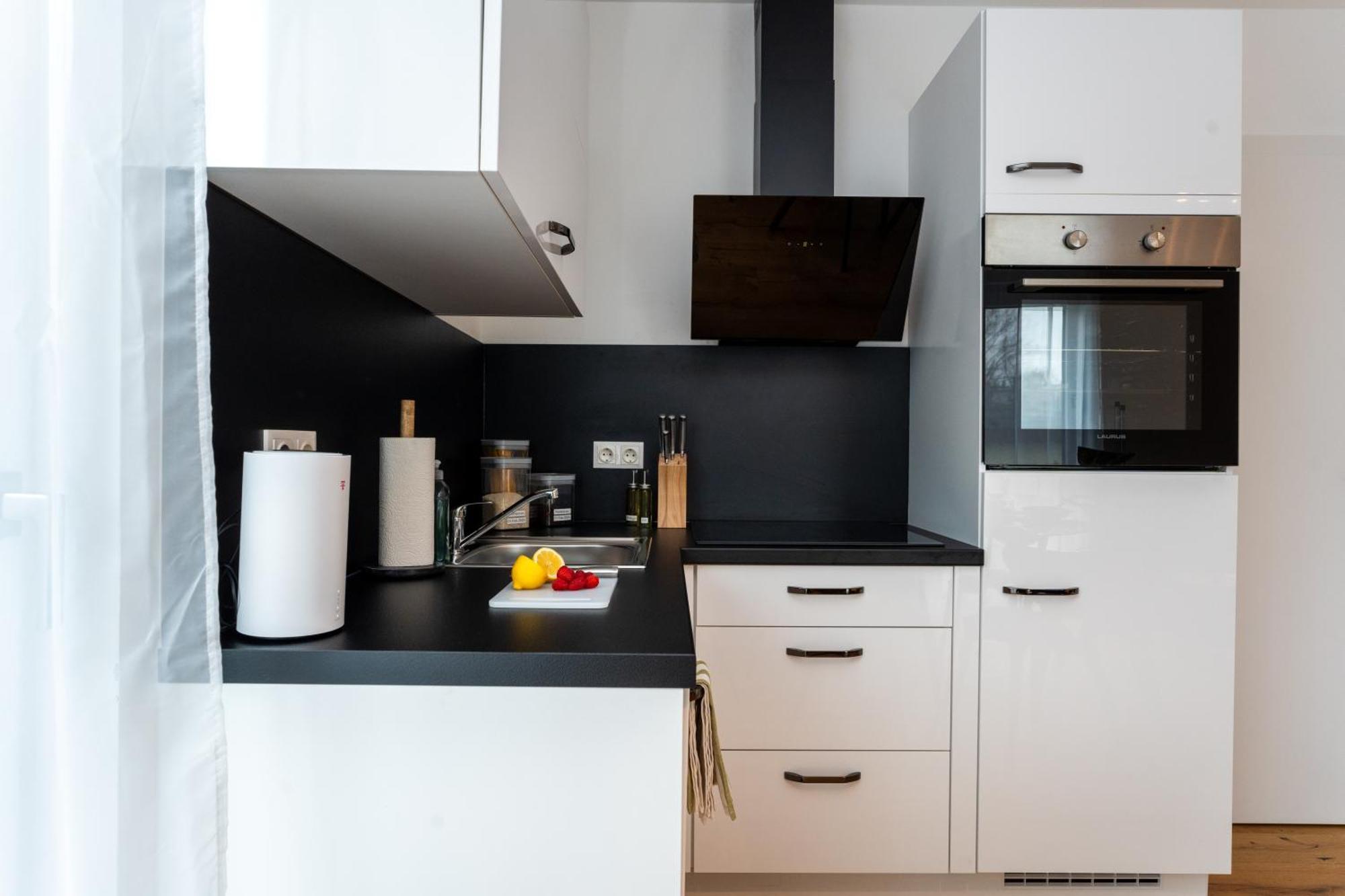 Noblenest: Terrasse - Netflix - Kaffee Apartment เวียนนา ภายนอก รูปภาพ
