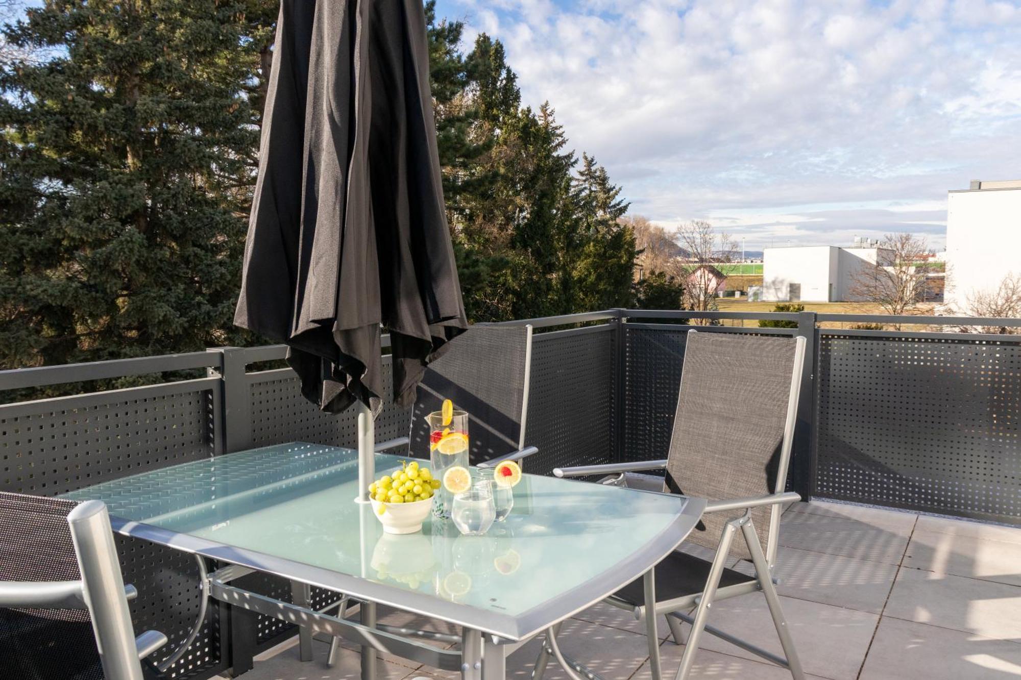 Noblenest: Terrasse - Netflix - Kaffee Apartment เวียนนา ภายนอก รูปภาพ